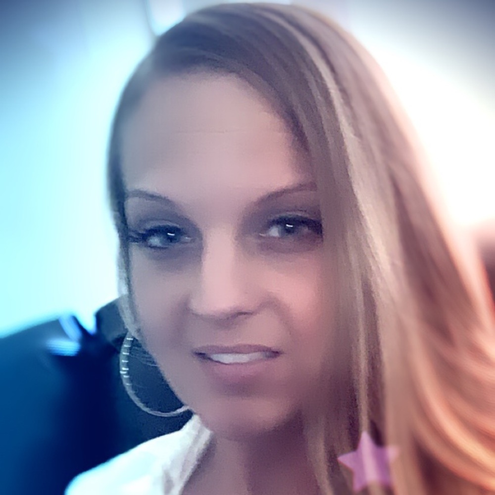 Meet your Posher, Michele